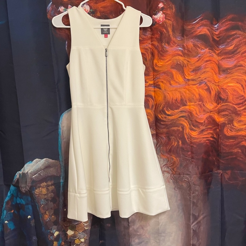Cream/White colored Dress, beautiful!
